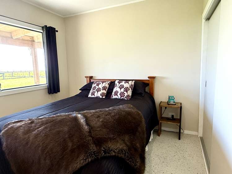 9 Surrey Street Orepuki_31