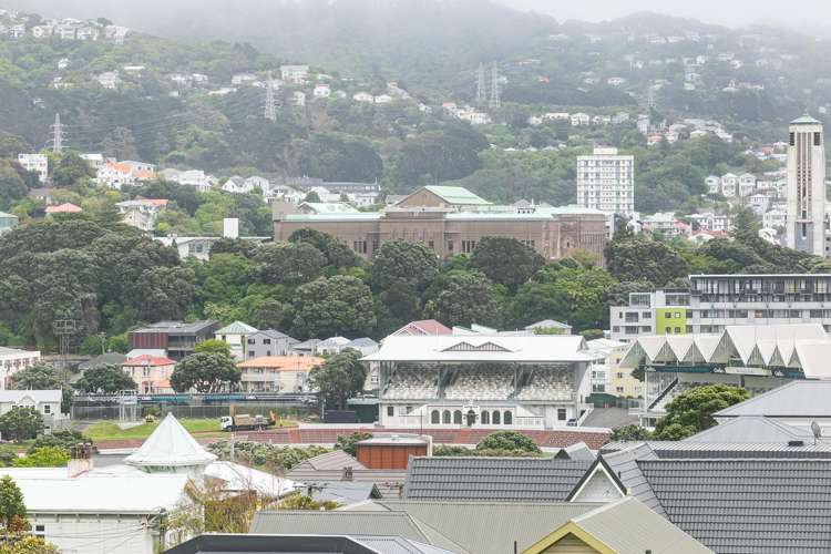 51 Scarborough Terrace Mount Victoria_29