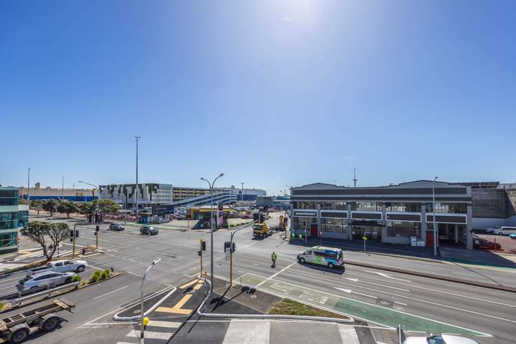 207/2 Dockside Lane Auckland Central_9