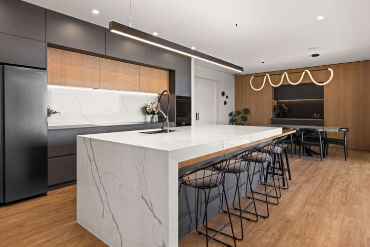 78 Oak Road Poraiti_3