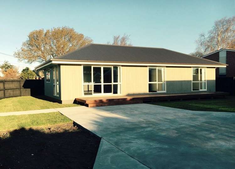 376 Breezes Road Aranui_0