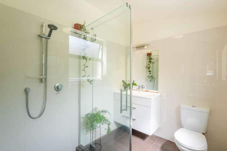 394 Huia Road Titirangi_23