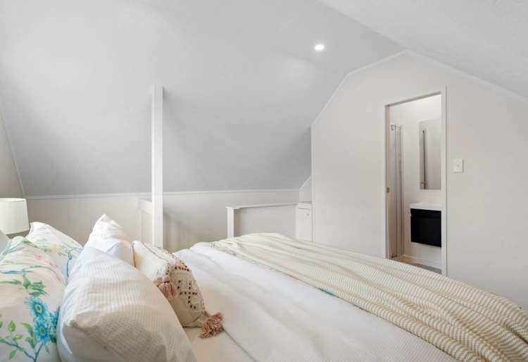 37 Green Road Dairy Flat_16