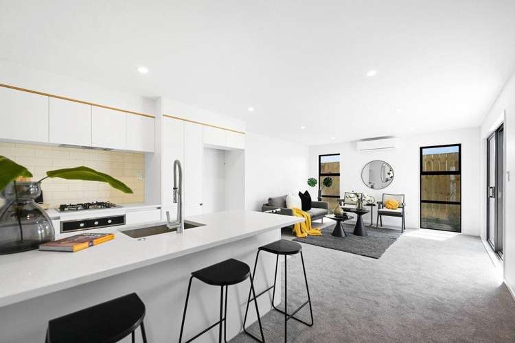 7 Elegant Lane Ranui_1