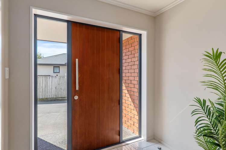 17 St Thomas Place Woolston_16