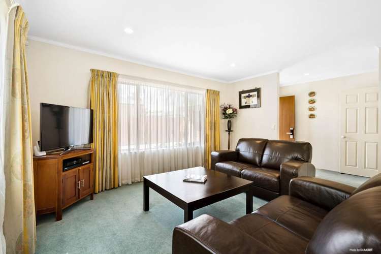 9 Maghera Drive East Tamaki Heights_5