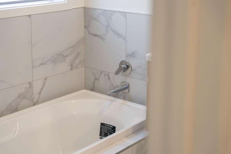 16 Makomako Crescent Wharewaka_11