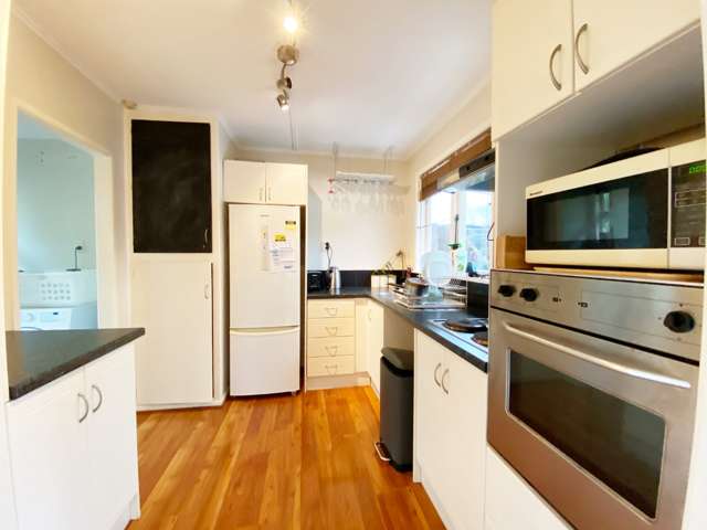 37b Don Croot Street Morningside_1