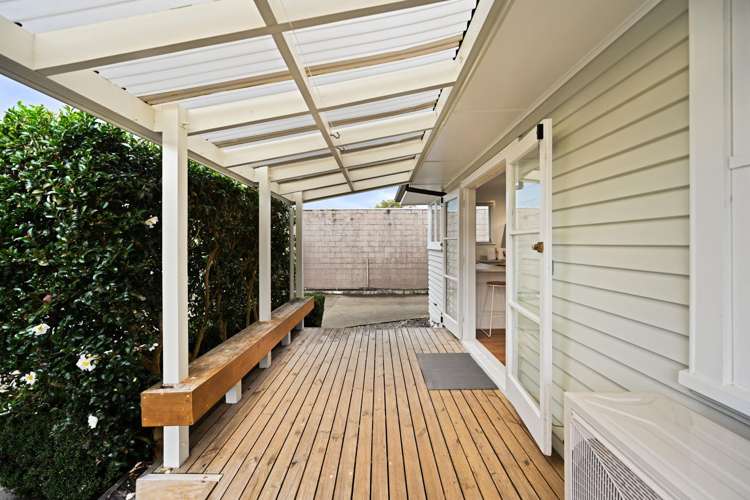 64 Aurora Terrace Hillcrest_23