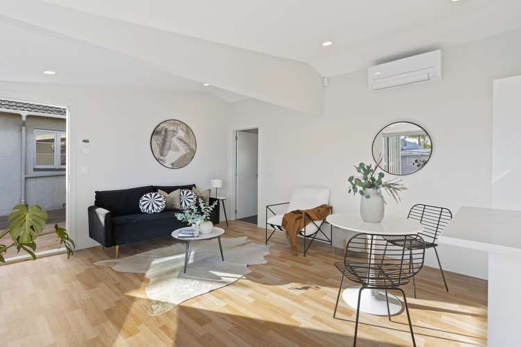 23 Forest Hill Road Henderson_4