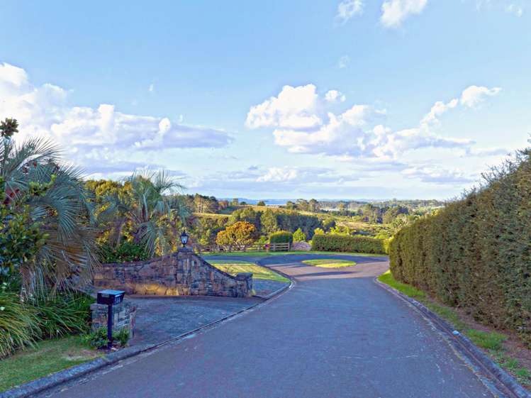 566 Whitford Road Whitford_24