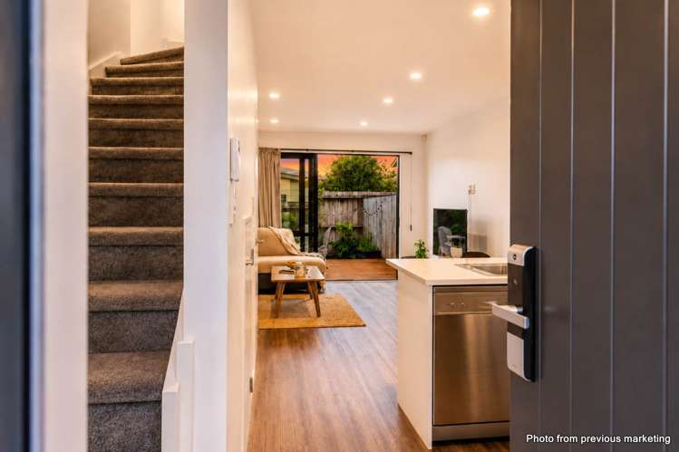6/3 Abbotleigh Avenue Te Atatu Peninsula_15