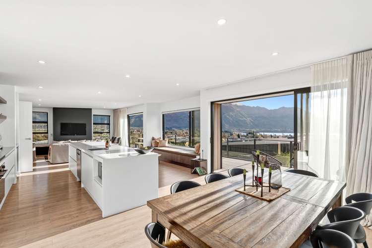 33 Kirimoko Crescent Wanaka_11