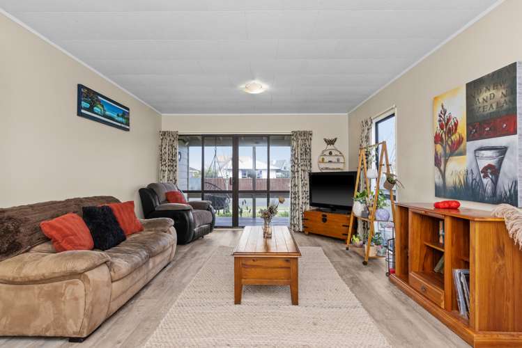 36 Ryan Crescent Greenmeadows_8