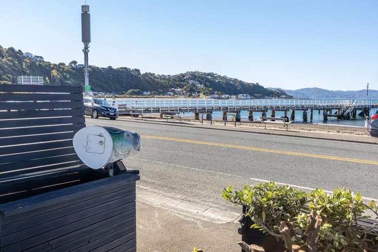 69 Marine Parade Seatoun_17