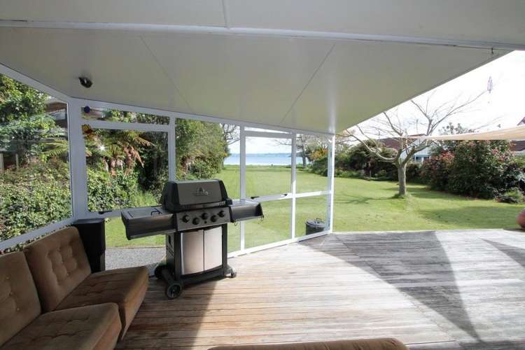 7 Cooper Avenue Holdens Bay_7