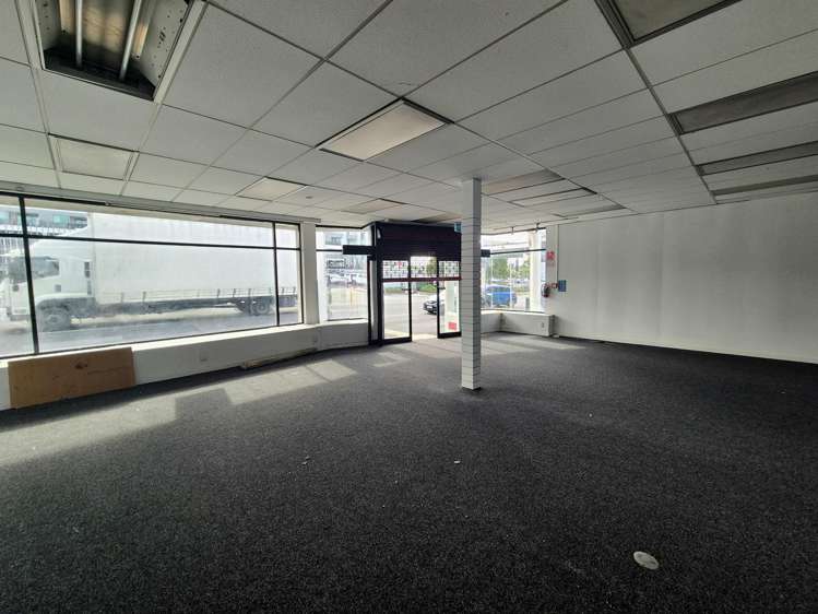 254 West Coast Road Glen Eden_3