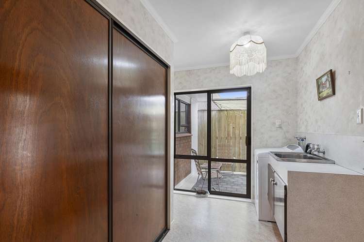 9 Boulevard Drive Merrilands_15