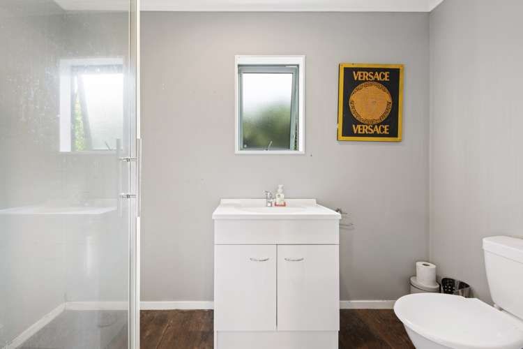 2/7 Silver Creek Road Manurewa_11