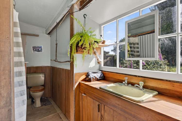 551 Parikanapa Road Tiniroto_18