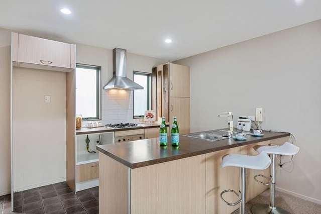 68/42 Holly Street Avondale_3