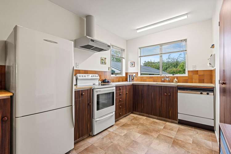 52 Charlcott Street Burnside_7