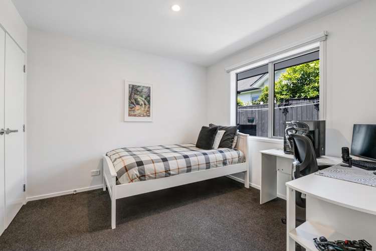 2 Pitsaw Lane Silverdale_17