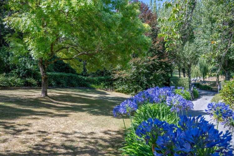 6890 Christchurch Akaroa Road Takamatua_53