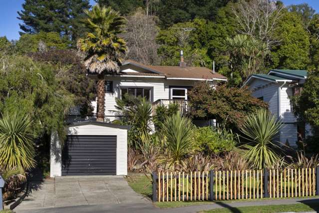 72 Toi Toi Street Toi Toi_1