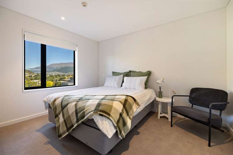 706/10 Copper Beech Avenue_4