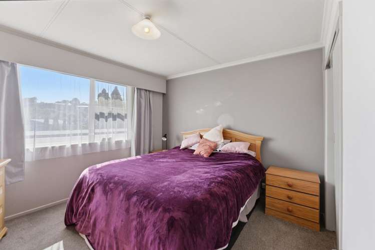 1 Carlton Terrace Westown_9