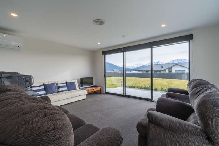 19A 19B Takitimu Ave Te Anau_5