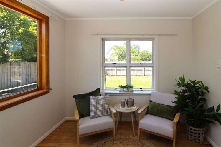 284 High Street South Carterton_6