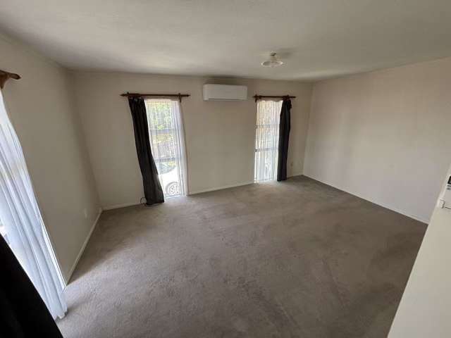 12 Garton Drive Massey_2