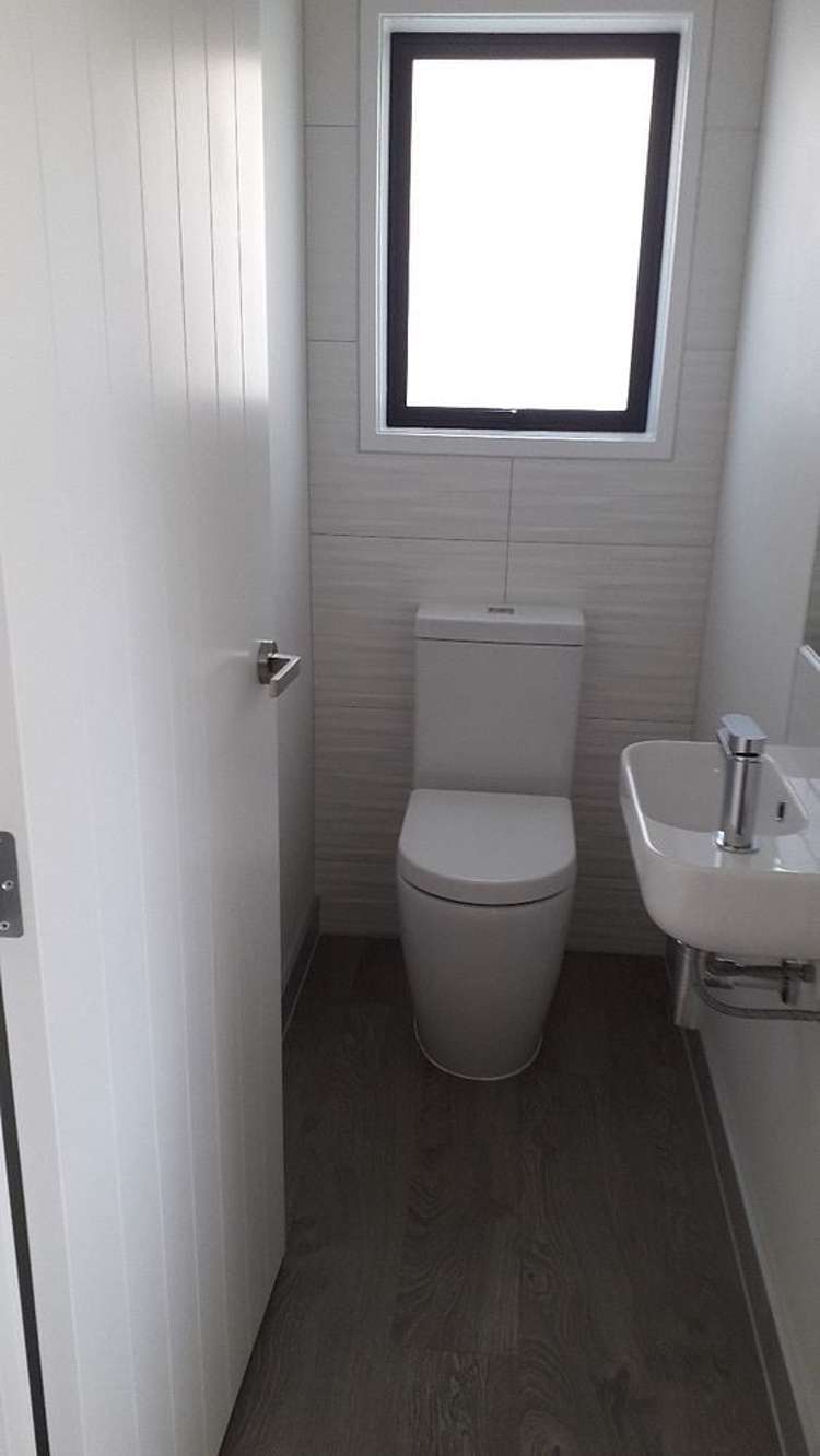 2 Liquidambar Drive Hobsonville_12