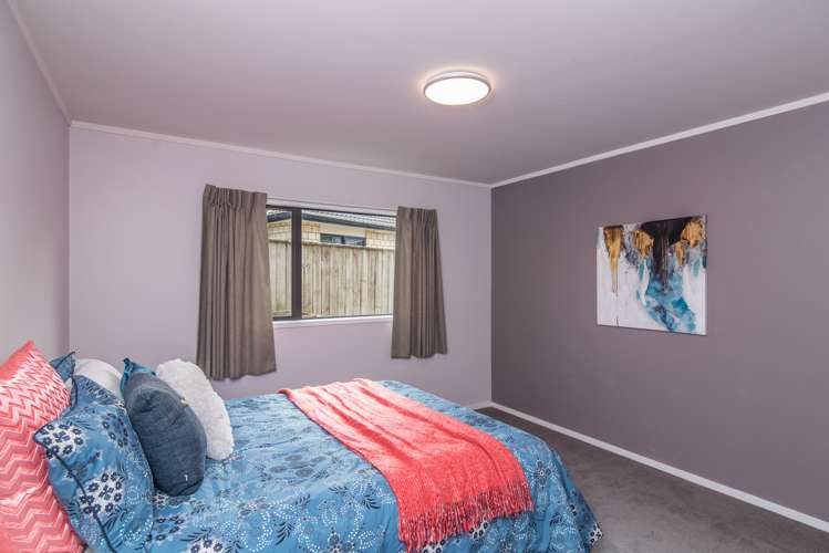 79 The Drive Paraparaumu Beach_12