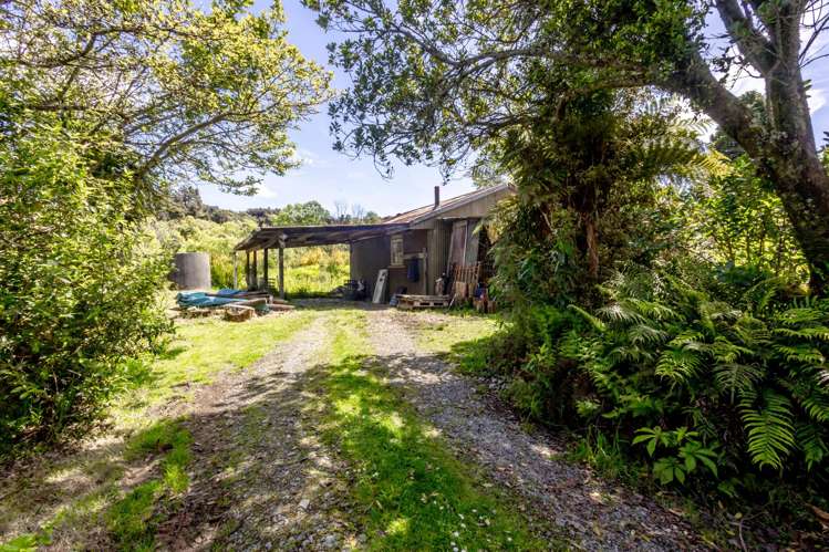 464 Stafford Loop Road Awatuna_23