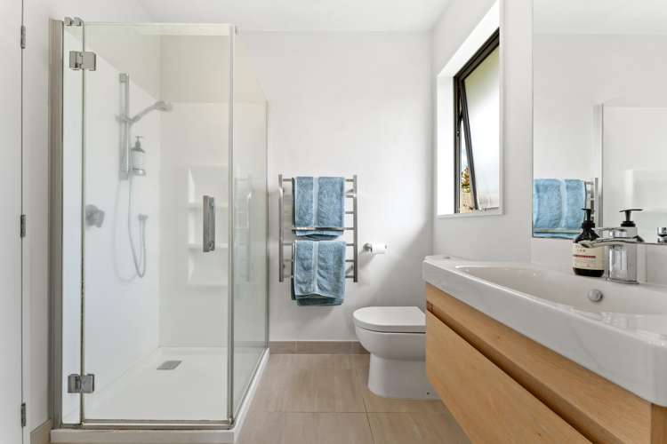 13 Fairwater Road Warkworth_5