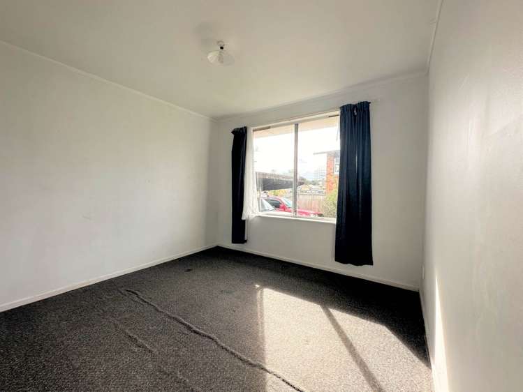 1/76 Portage Road New Lynn_2