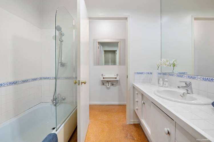 1/107 Orakei Road Remuera_11