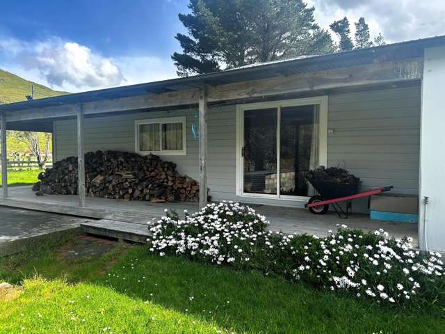 2269 Coast Road Pongaroa_1