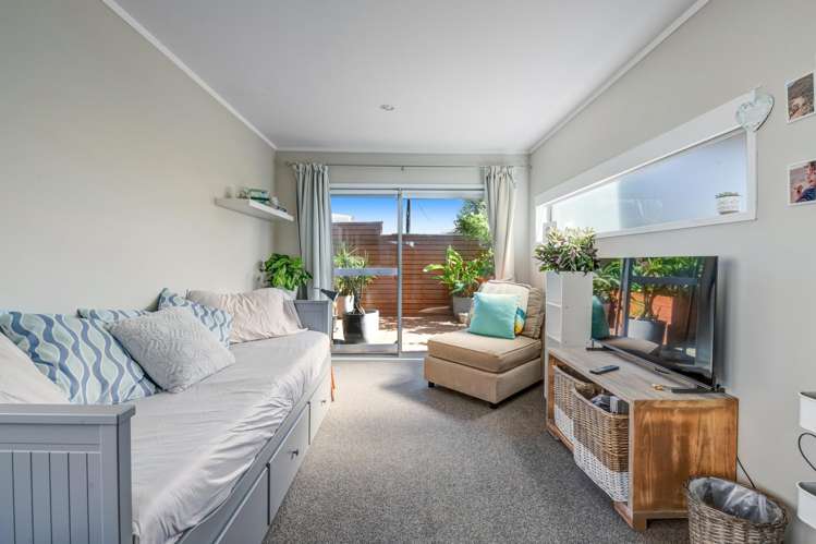 66 Wade River Road Stanmore Bay_8