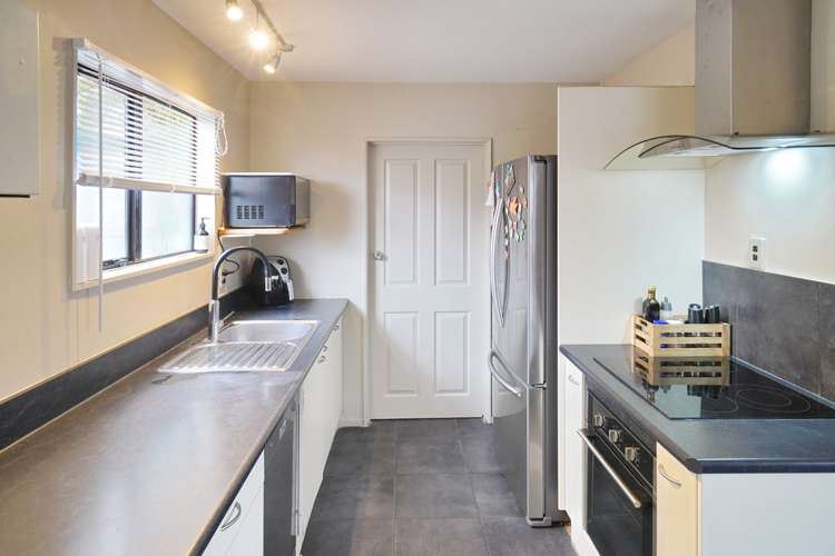 9 Saint Lukes Street Woolston_7