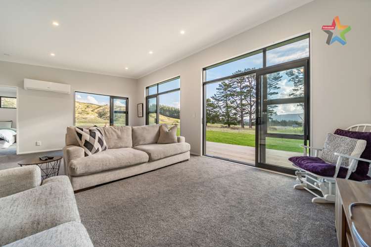 9 Turksma Lane Kaitoke_6