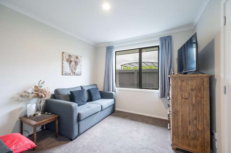 7 Malone Crescent Richmond_16