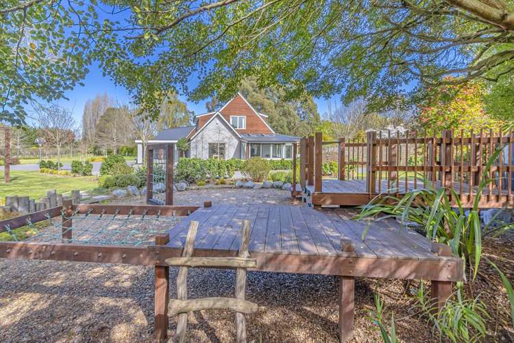 519 Avonhead Road Avonhead_25