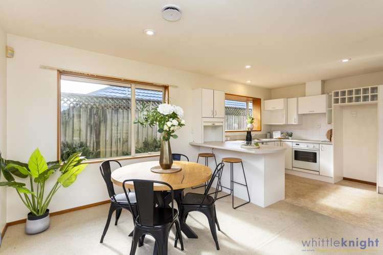 2/3 Lantern Lane Halswell_12