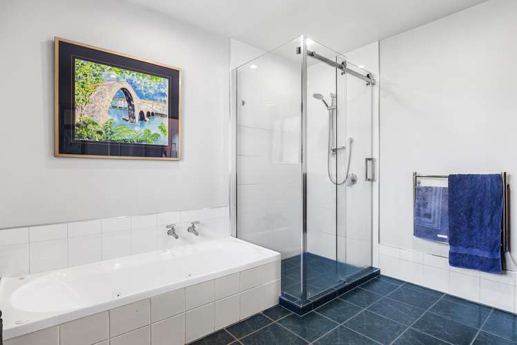 8 Cedar Place Amberley_18