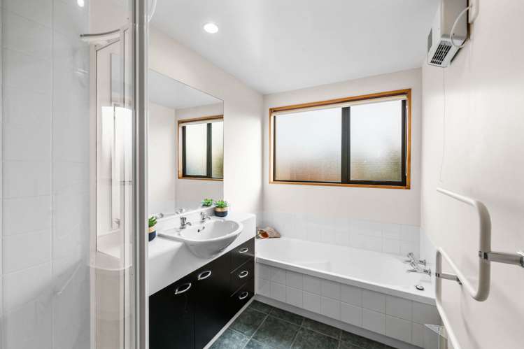 140 Memorial Avenue Burnside_18