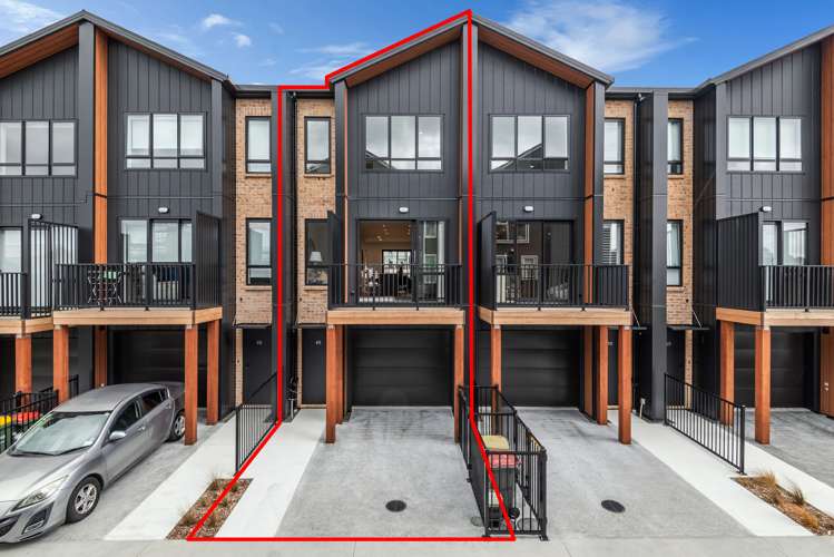 4/35 Marine Parade Hobsonville_9